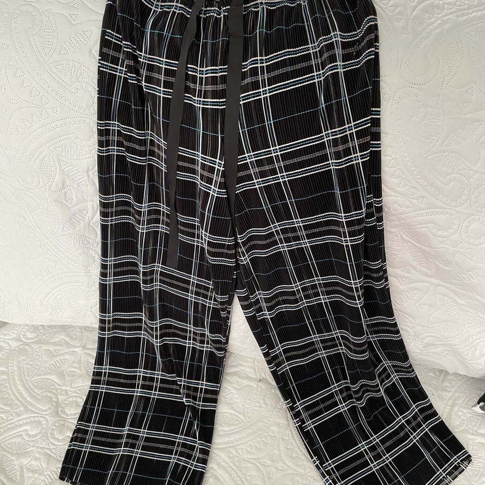 Wide leg capris!